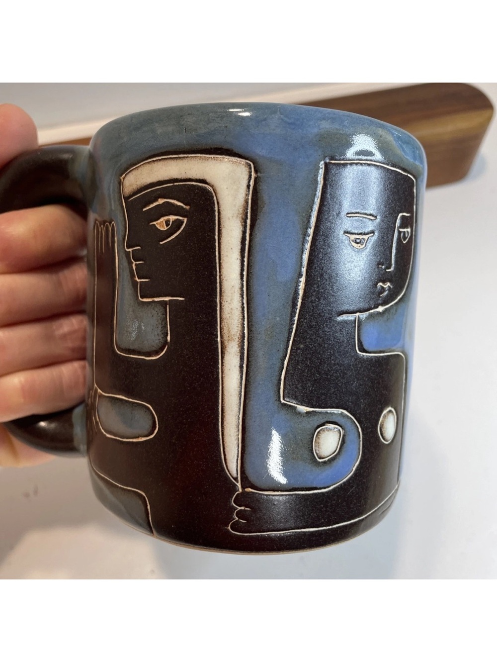 Design by Mara Mexico Faces People Coffee Mug Signed Heavy Stoneware 16 oz EUC